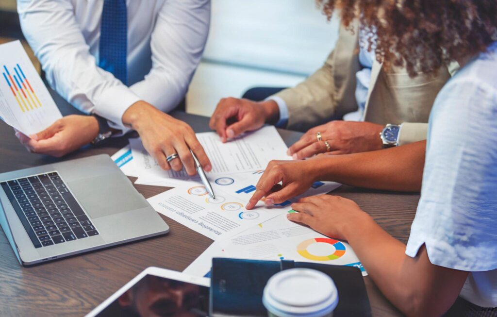 Creación de un plan de negocio hotelero perfecto para su hotel 2 Plan de negocio hotelero, negocio hotelero, plan operativo, plan de marketing, planes financieros