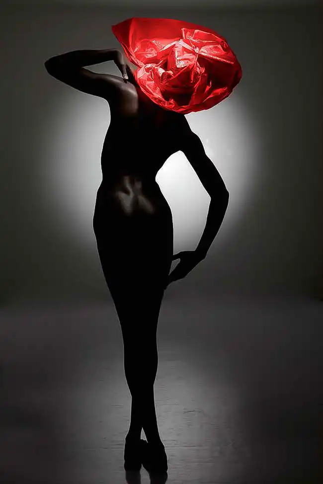 art of art, Gele in Bloom, Kelechi Amadi Obi, The Wheatbaker, Lagos, Art Artist, Hotel
