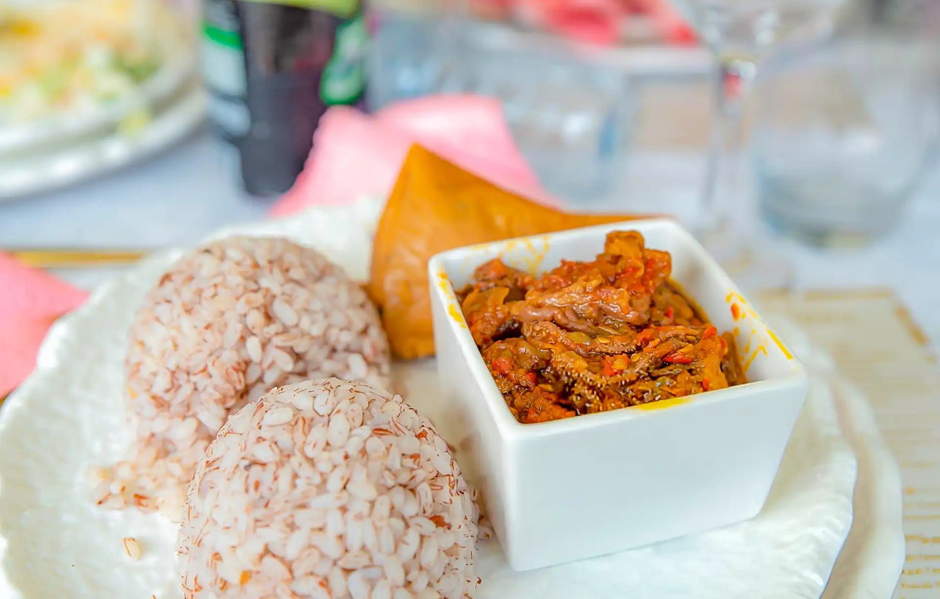 Ofada Rice, Favourite Lagos Dishes, Favourite Nigerian Dishes, Nigerian Cuisine, Hotel near me, Hotels near me, The George Hotel, The Art Hotel, The Delborough Hotel, Lagos Hotels, Ikoyi Hotels, Victoria Island Hotels, Hotel Victoria Island, The wheatbaker