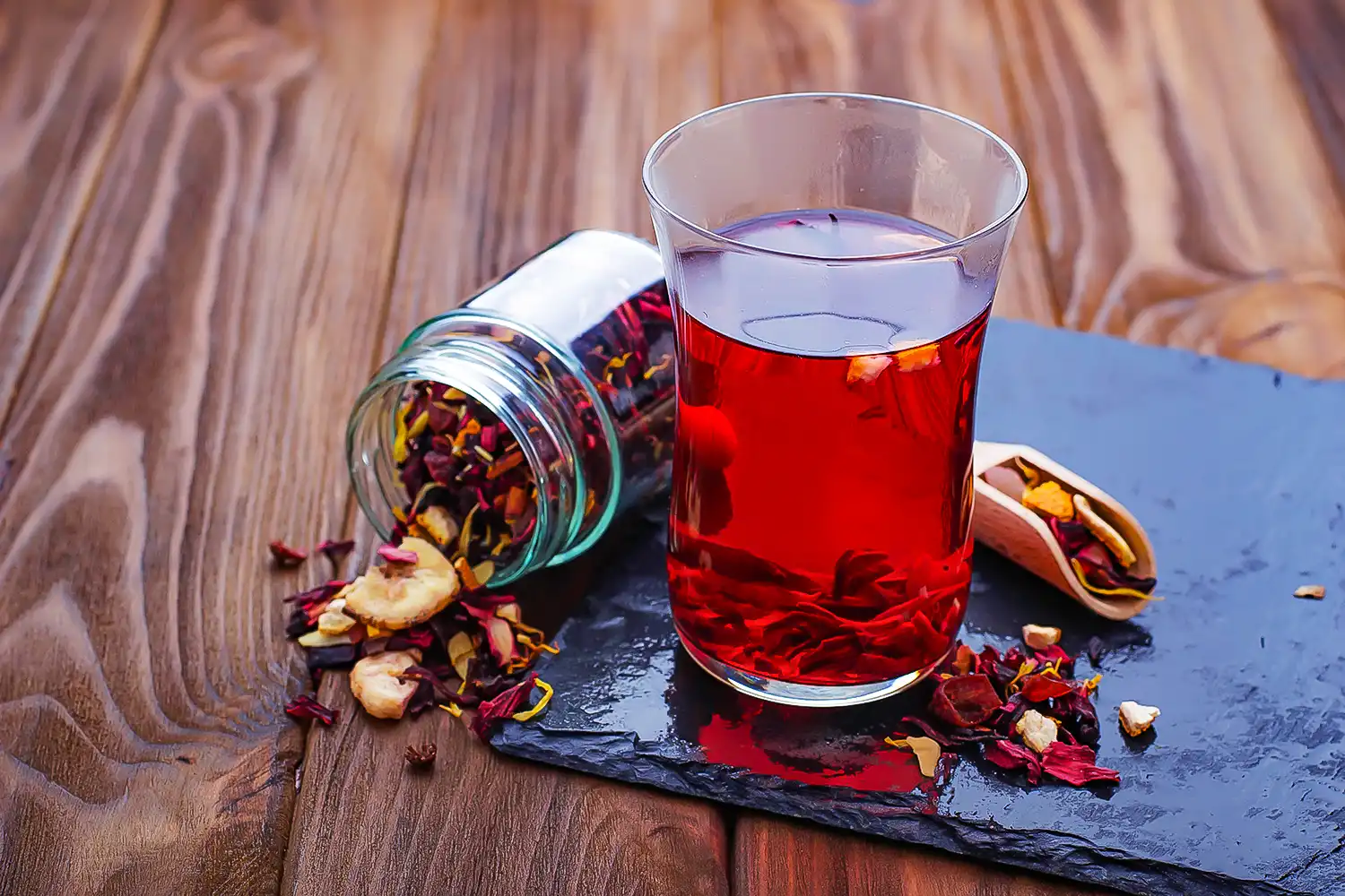Zobo Tea, Hibiscus tea, Thriving Nigerian Tea Industry, Health Benefits of Drinking Tea, Hotel near me, Hotels near me, The George Hotel, The Art Hotel, The Delborough Hotel, Lagos Hotels, Ikoyi Hotels, Victoria Island Hotels, Hotel Victoria Island, the wheatbaker